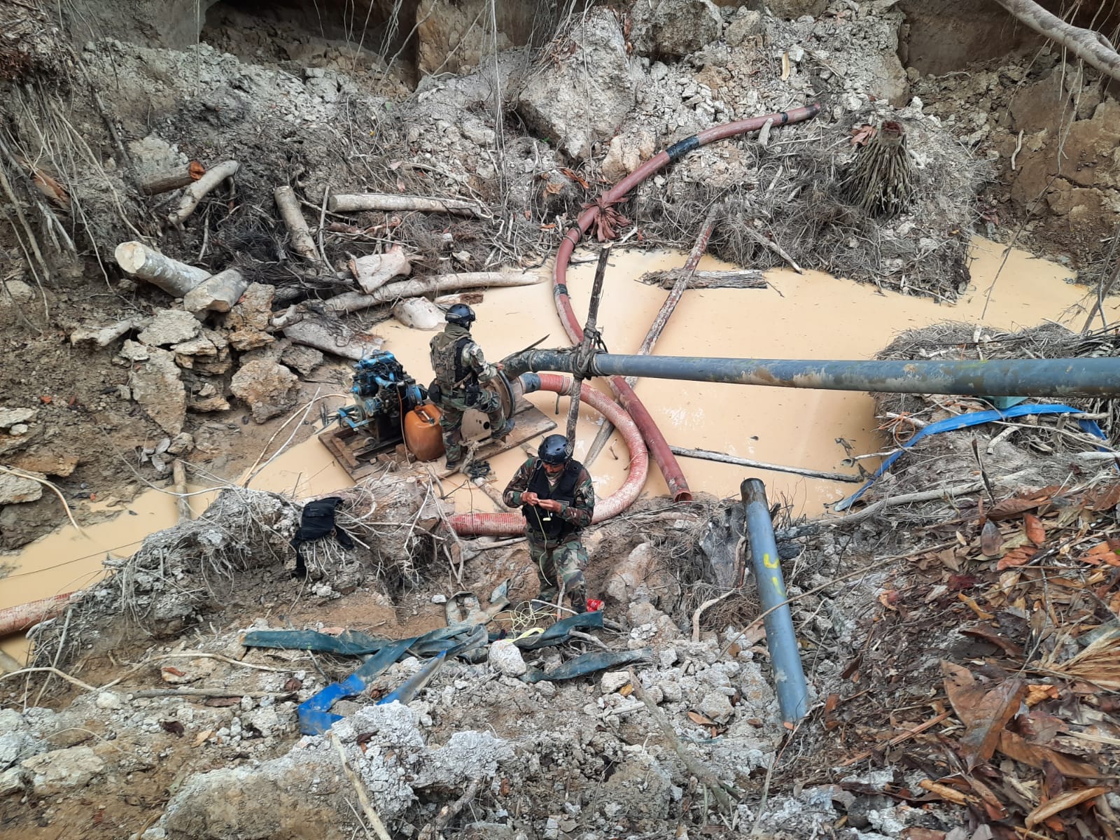 minería ilegal pariamanu