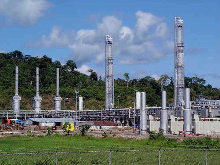 El proyecto de ley se presentó luego de que ocurriera una crisis energética en Perú a causa de una fuga en el ducto del yacimiento de gas de Camisea. Foto: Red de Salud La Convención.
